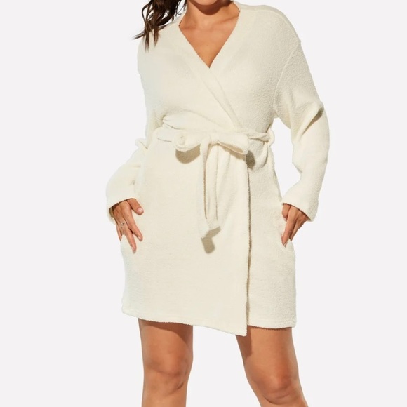 YITTY | Intimates & Sleepwear | Yitty Ivory Pet Me Mini Soft Robe ...